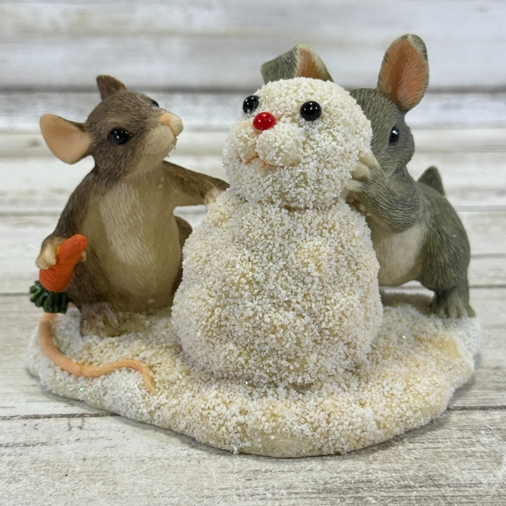 Charming Tails Figurine ~ Building a Snowbunny ~‎ 87/692 Fitz and Floyd
